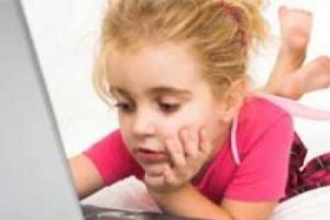 &Ccedil;ocuklu ailelere online g&uuml;venlik &ouml;nerileri