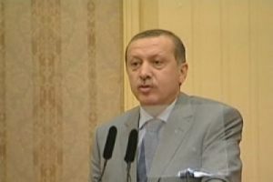 Komşumuz a&ccedil;ken biz tok yatamazdık