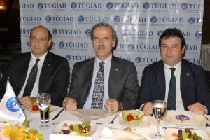 İftar yerine Somali Ve Mehmet&ccedil;iğe bağış