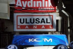 İş&ccedil;i Partisi ile Ulusal Kanal'a baskın!