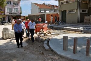 Mudanya Tekke-İ Atik Cami meydanı bayrama yetişecek