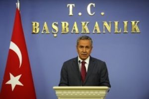 Kaddafi'nin adalate teslim olmasını bekliyoruz