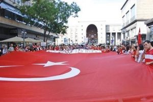 PKK'ya karşı tek y&uuml;rek y&uuml;r&uuml;y&uuml;ş&uuml;