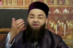 C&uuml;bbeli'nin abdest &ccedil;ıkışı g&uuml;ld&uuml;rd&uuml;