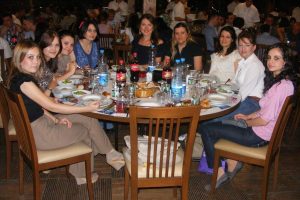 Medical Park &ccedil;alışanları iftar yemeğinde buluştu