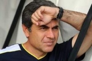 Aykut Kocaman oyuncuları &ccedil;ağırdı