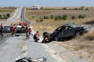 Bayram tatili kana bulandı