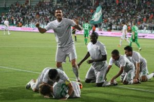 Bursaspor yeni sezonda yıldız gibi parlayacak