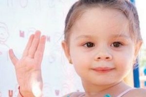 Her bin &ccedil;ocuktan 4'&uuml; işitme engelli doğuyor
