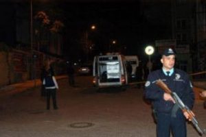 Bir yıl &ouml;nce evlenmişlerdi