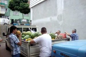 Kaldırımları işgal eden marketlere ceza yağdı!