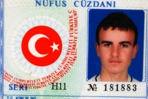 &Uuml;niversiteli gen&ccedil; serinlemek isterken boğuldu