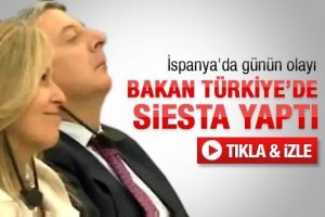 İspanyol Bakan Başbakanın &ouml;n&uuml;nde nasıl siesta yaptı