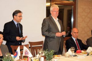 OPEL Bursa'yı g&ouml;z&uuml;ne kestirdi