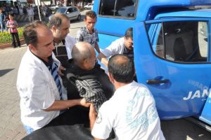 İneg&ouml;l'de silahlı dehşet: 3 yaralı
