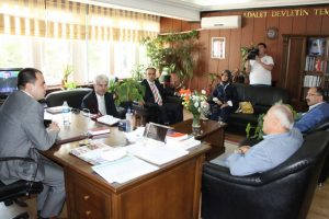İneg&ouml;l adliyesi yıl sonunda hizmette