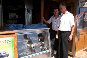 Trafo patladı, balıklar koktu