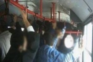 Otob&uuml;s tacizcisi yakalandı!