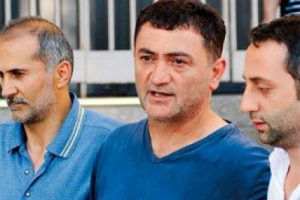 Ayhan &Ccedil;arkın: Cesedi ben taşıdım