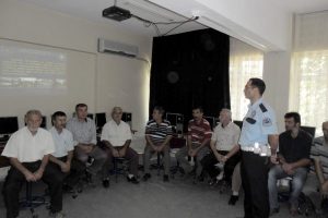Mudanyalı servis&ccedil;ilere ders