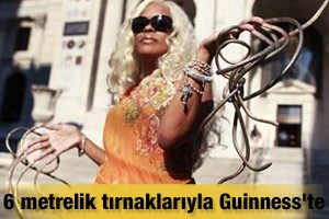 6 metrelik tırnaklarıyla Rekorlar Kitabında