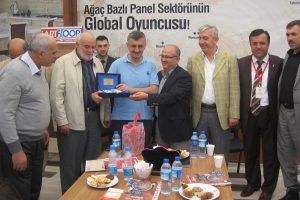 İneg&ouml;ll&uuml; mobilyacılardan Kastamonu'ya destek