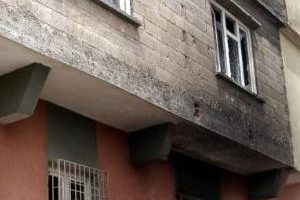 Tecav&uuml;z sanığının evi 6'ıncı kez yakıldı