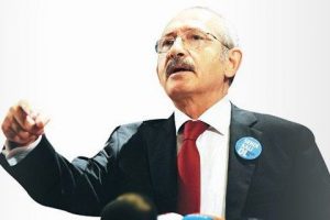 Maskeni indirmek zorundayım