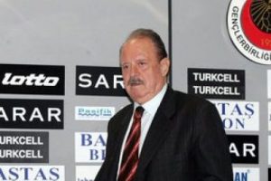 İlhan Cavcav hastaneye kaldırıldı