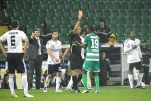 Egemen, Bangura i&ccedil;in: Hocam, k&uuml;f&uuml;r etti duydun mu?