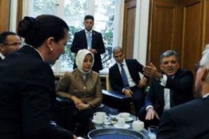 PKK &ouml;fkesi fotoğrafa yansıdı