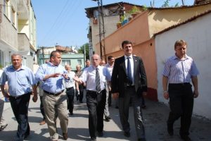 Osmangazi'de &ccedil;ıkmaz sokaklar a&ccedil;ılıyor
