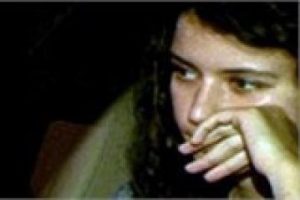 Beren aşk acısı &ccedil;ekiyor