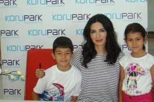 Başak Sayan okurlarıyla buluştu