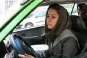 Liseli kızlara erkek şof&ouml;r yasak