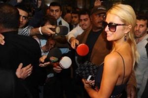 Paris Hilton'a tuvalet beğendiremediler