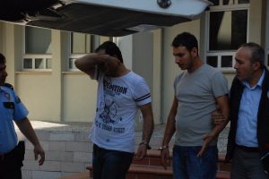 Bursa'da &ccedil;aldılar İstanbul'da yakalandılar