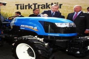 Mustafa Ko&ccedil; ile  trakt&ouml;r pazarlığı