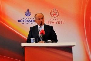 Topbaş'tan kadro m&uuml;jdesi