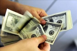 Dolar fırladı altın dibe vurdu
