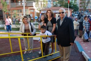 G&uuml;zelyalı'ya engelsiz park