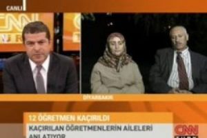 Ka&ccedil;ırılan &ouml;ğretmenlerin aileleri canlı yayına &ccedil;ıktı