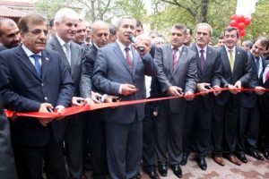 Arın&ccedil;'tan ter&ouml;re tepki