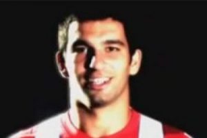 Arda takım arkadaşlarını g&uuml;lme krizine soktu