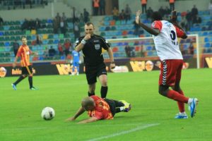Bu ma&ccedil;ta her şey var, galip yok