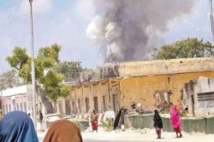 Somali'de T&uuml;rk bursu kuyruğunda katliam