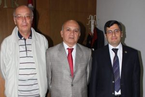 &Uuml;&ccedil;&uuml; bir arada t&ouml;ren