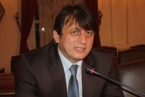 Yeni anayasa T&uuml;rkiye'nin &ouml;n&uuml;n&uuml; a&ccedil;acak