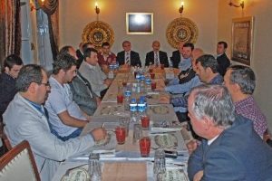 Tekstilci, makineleri &ccedil;alıştırmaya eleman bulamıyor