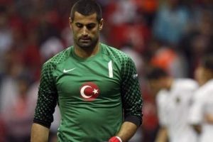 A Milli Takım'da Volkan Demirel şoku